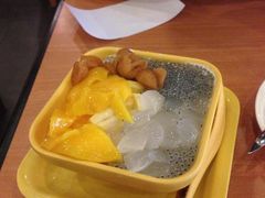 -满记甜品(日月光二店)
