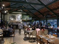 -喜洲吧·江畔老船厂·庭院餐厅(喜临院店)