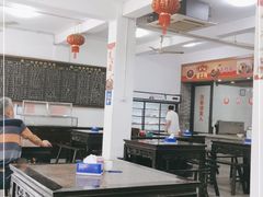 大堂-张一品食府