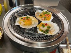 -围炉肉舍•炭烤活鳗•丹东海鲜烤肉(步行街店)