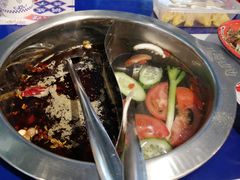 -马路边边串串香(苗栗路店)