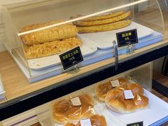 -韩国利尔面包(桂林路店)