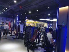 -一兆韦德健身(浦东万达会所)