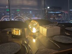 -Hi City·城市之巅