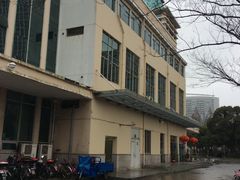 -复旦大学光华楼