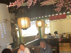 -荷塘秋月·本帮江浙菜(国权路店)