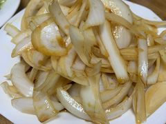 -亨利烧烤(理想山店)