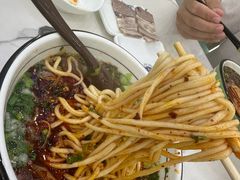 -伊穆祥牛肉面总店·清真