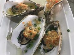 -四川小胡子海鲜(丁村万人海鲜广场店)