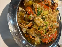 -凤凰路何眼镜香辣蟹(花果园店)