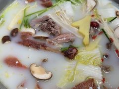 -佬土鹅肠火锅(解放路店)