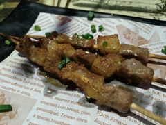 烤羊肉串-红钳侠小龙虾·烧烤(中赢康康谷店)