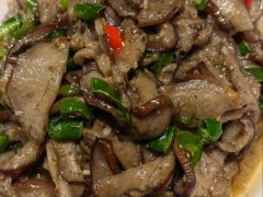 -三湘四水正宗湘菜(君峰路店)