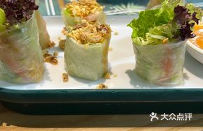 Light-Fat Mango Spring Rolls