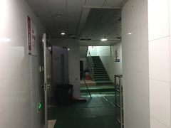 -三锐体育游泳中心
