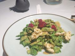 明湖荷叶尖-鑫悦诚府·新鲁菜·餐厅(趵突泉店)