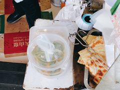 -黄阿姨锅贴大王(万航渡路店)