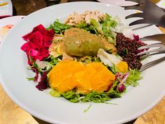 牛油果蔬沙拉-京味斋·烤鸭·北京菜(安贞店)