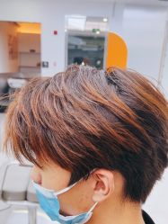 -首脑美发沙龙