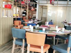 大堂-渝信川菜 · 川味家常菜(财富购物中心店)