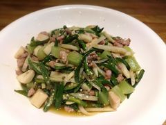 仔姜尖椒兔-兔槽江湖菜·重庆璧山兔(水围店)