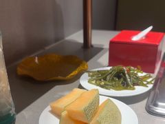 -海底捞火锅(宝龙广场夜宵主题店)