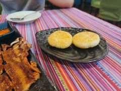 -香巴拉云南餐厅(华莱坞店)