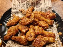 -BHC炸鸡(明洞总店)