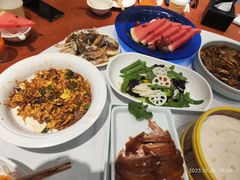 -紫光园·烤鸭·北京菜(团结湖店)