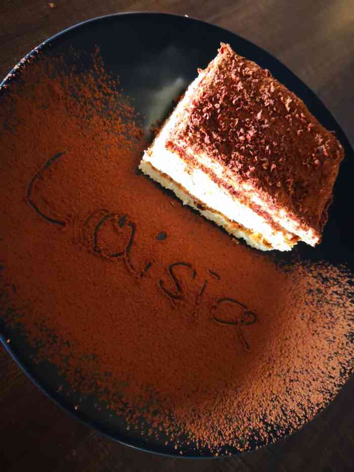 路易莎咖啡(高雄栈贰库直营门市店)-"先夸一下环境,在真爱码头,高雄港