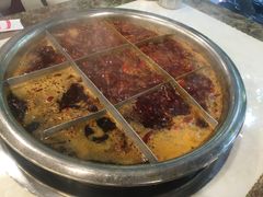 -朱氏胖子烂火锅(洪崖洞店)