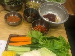 -姜虎东白丁烤肉(虹桥天地店)