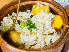 铜锅牛肝菌焖饭-一坐一忘云南菜(嘉里中心店)