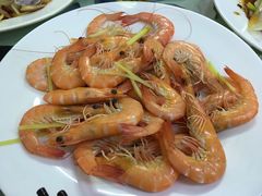 -小辣妹川味海鲜加工店(第一市场椰风巷店)