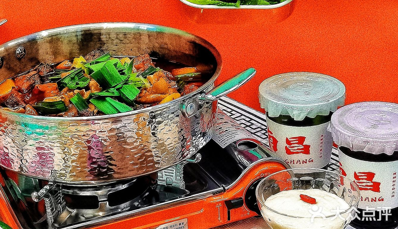 南昌首家臭豆腐肥肠牛蛙锅✨太“香”了‼️