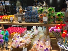 零售区-米洛克欧洲蛋糕(西南路店)