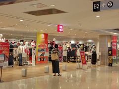 -LuOne凯德晶萃广场(徐家汇路店)