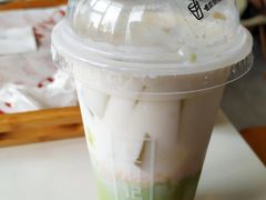 椰椰牛油果爽-夏羽记甜品(小榄大信店)