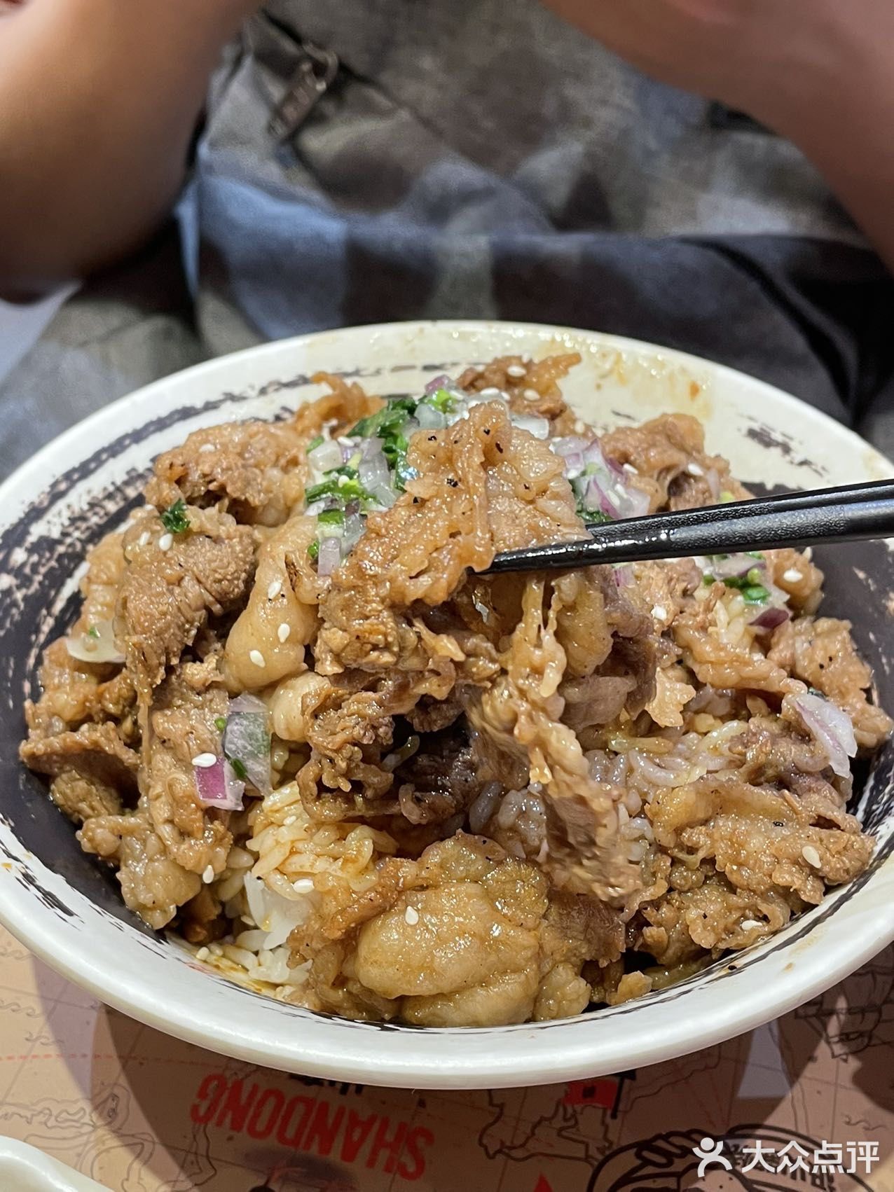 天呐！火爆上海的烧肉丼饭店开到深圳啦！！
