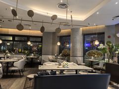 -必胜客(漕宝路店)