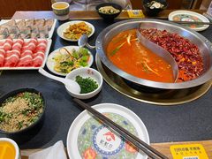 -沸炉重庆老火锅(军事博物馆店)