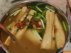 -破瓦寒窑·地摊烤羊排