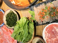 -巴卤社老火锅(财富店)