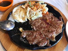-豪客来牛排(中央花苑店)