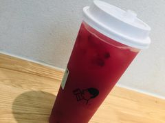 草莓季-喜茶(上海兴业太古汇店)