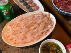 -小天鹅火锅·一线江景洪鼎旗舰店(洪崖洞店)