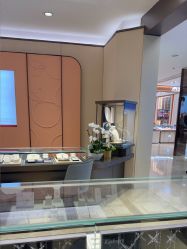 -周生生Chow Sang Sang(先天下店)