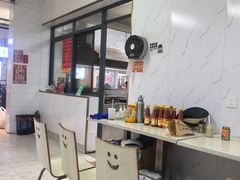 -胖胖小吃店臭豆腐