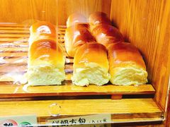 鲜奶方包-匠造烘焙(上海湾店)