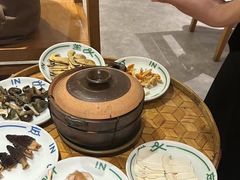 -一坐一忘云南菜(嘉里中心店)
